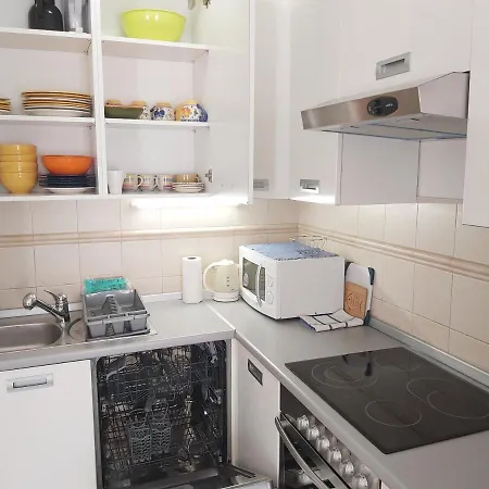 Apartment Nika, 4*, 2-bedroom, Barbecue *