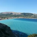 Nika, 4*, 2-bedroom, Barbecue Apartman Baška